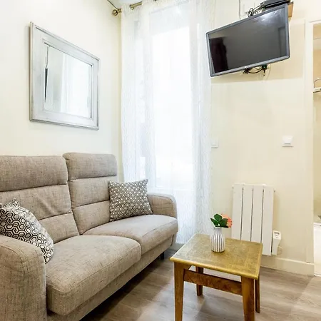 Staylib - Chic And Cosy 2 Porte De Montmartre Apartment Saint-Ouen (Seine-Saint-Denis)